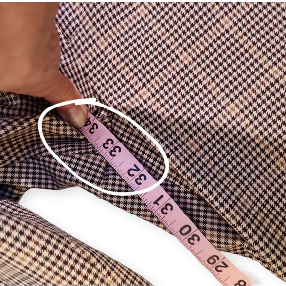 Banana Republic Highrise Flare - Picture 9 of 10